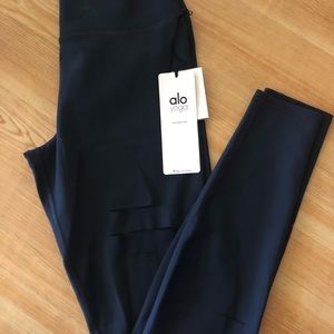 ALO High-Wais ripped warrior leggings